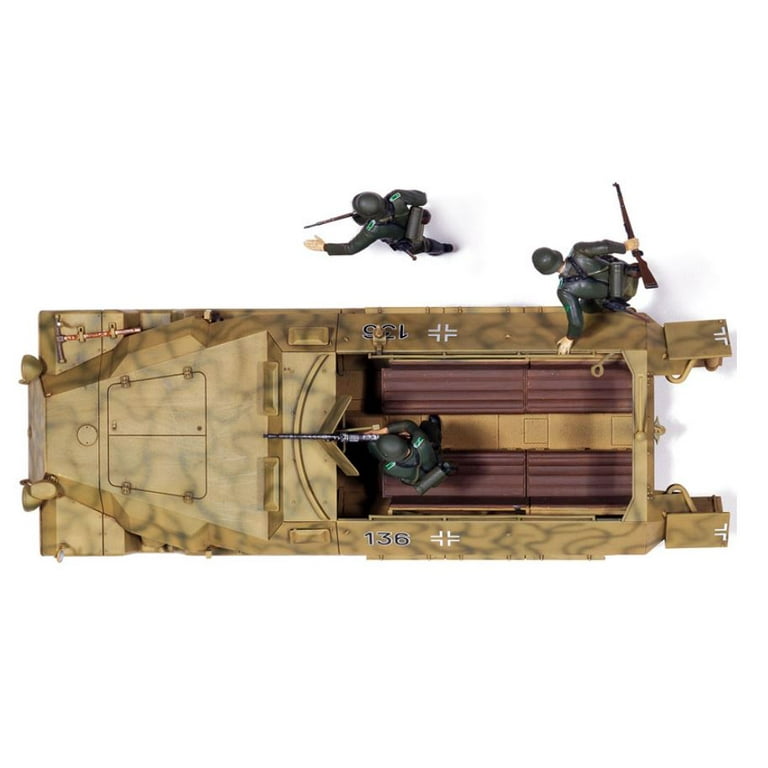 Academy 13540 1/35 German Army Sd. Kfz.251/1 Half Track C