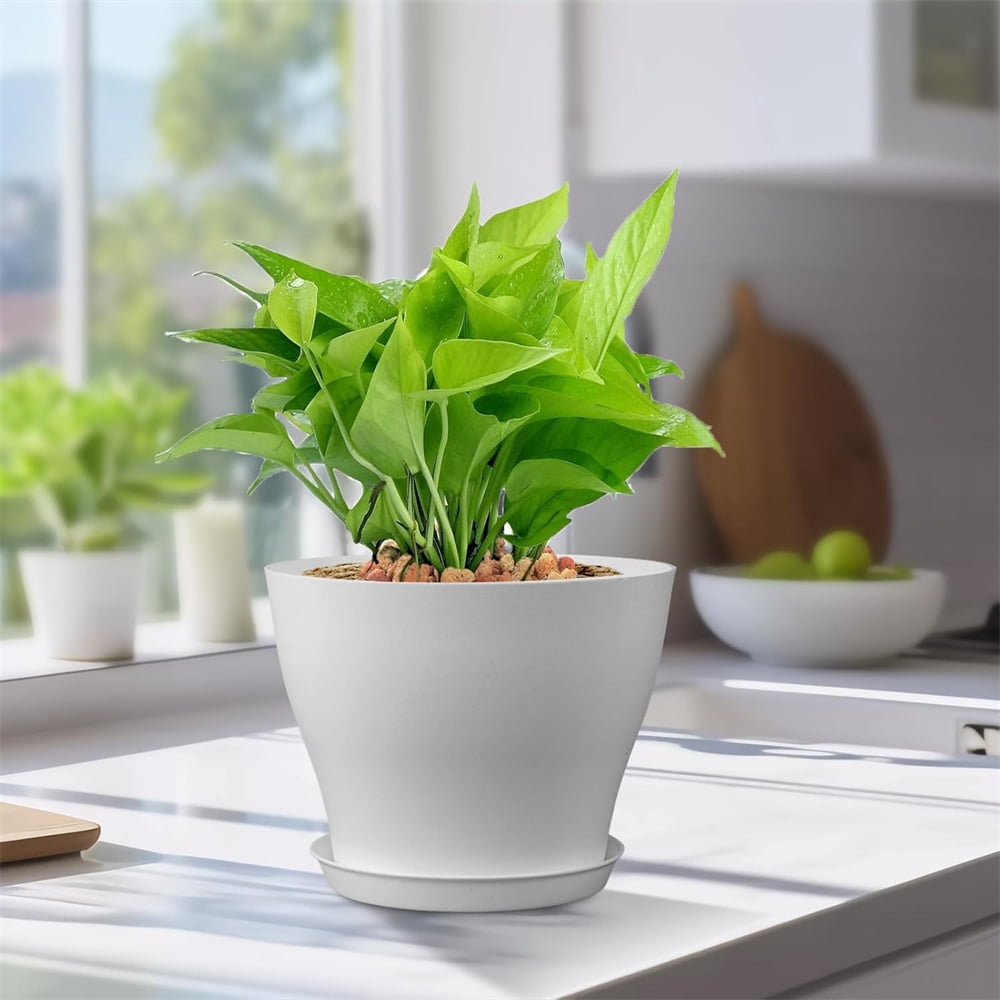 5.5Inch Seedling Pots,White Nursery Pots,Plastic Planters with Drainage Hole and Tray,Decorative Gardening Pots,Modern Flower Planters,for Small Indoor Outdoor Plants 8Pcs