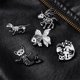 thumbnail image 3 of 5 PCS Insignias De Calavera Pasadores De Solapa Para Bolsas Monederos Disfraces Partido Decorativo Sunnimix Pernos de broche, 3 of 8