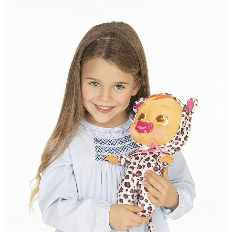 IMC Cry Babies- Lea The Baby Doll : : Toys & Games