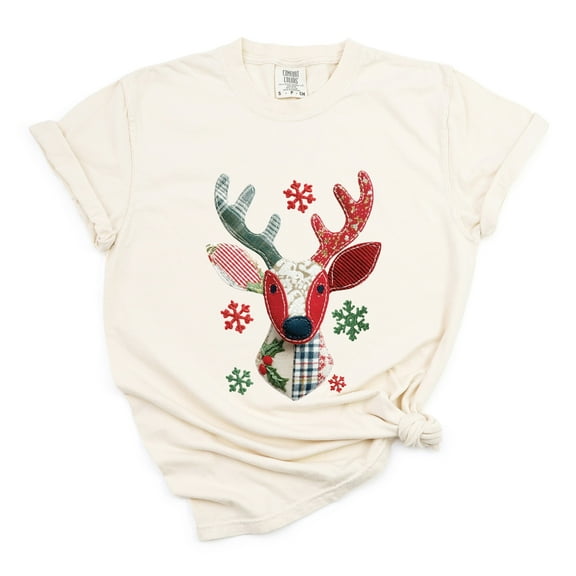 Reindeer Patchwork Print - Women's Garment Dyed Tee