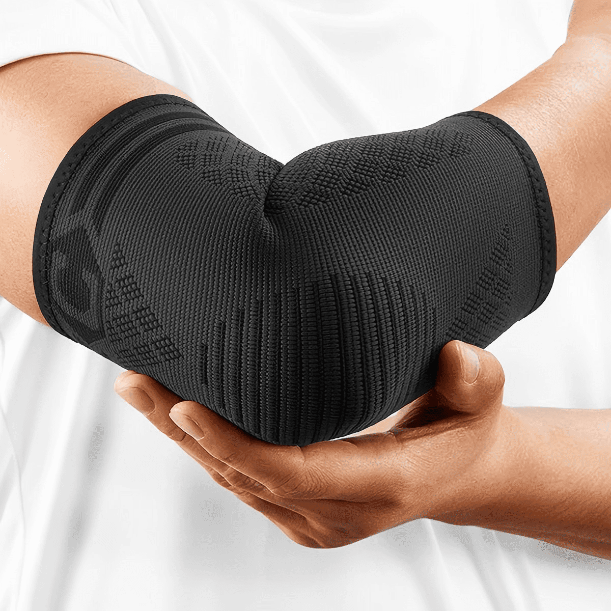 CAMBIVO Elbow Brace x2, Elbow Sleeve for Men & Women, Tennis Elbow Brace for Tendonitis, Arthritis, Weightlifting, Golf, Black M