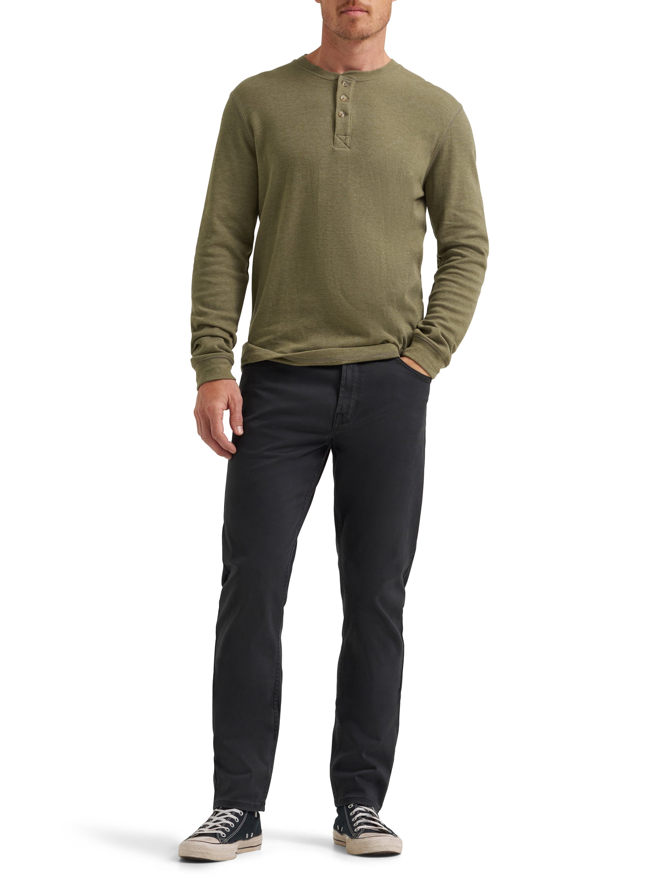 Wrangler® Men's Regular Taper Denim Jeans