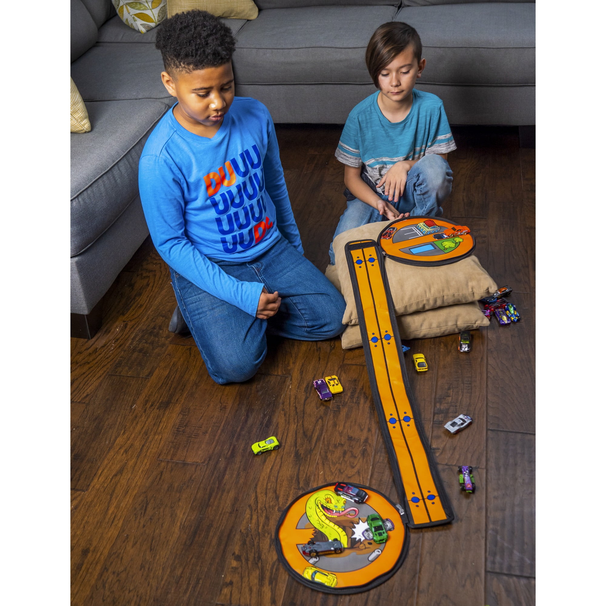 ZipBin Hot Wheels: Wheelie Track Pack Storage Case & Racetrack Mat