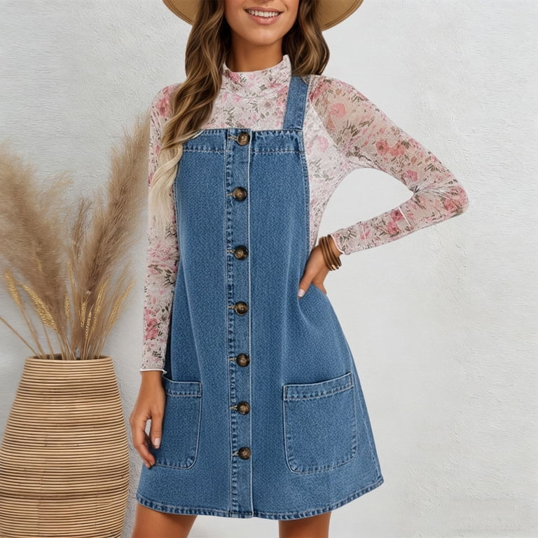how to wear a denim pinafore dress in summer How to Wear a Denim Pinafore Dress