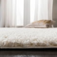 thumbnail image 2 of SAFAVIEH Fontana Jamie Solid Plush Shag Area Rug, 2 of 9