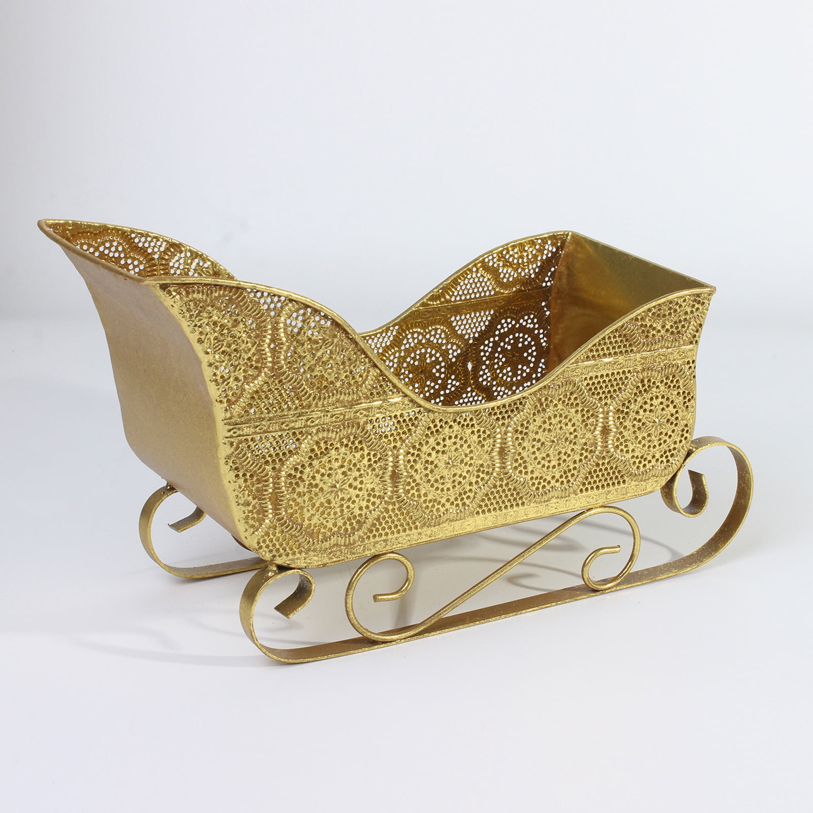 Holiday Sleigh Sculpture Iron Craft Candy Container Sleigh Basket Ornament For Seasonal Mantels Display Christmas Accent
