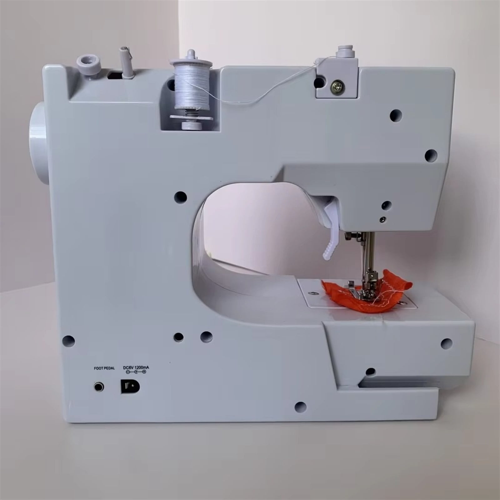Electric Sewing Machine Portable For Beginners With 12 Stitches Pattern LED Light Foot Pedal Double Thread Sewing Eat Thick