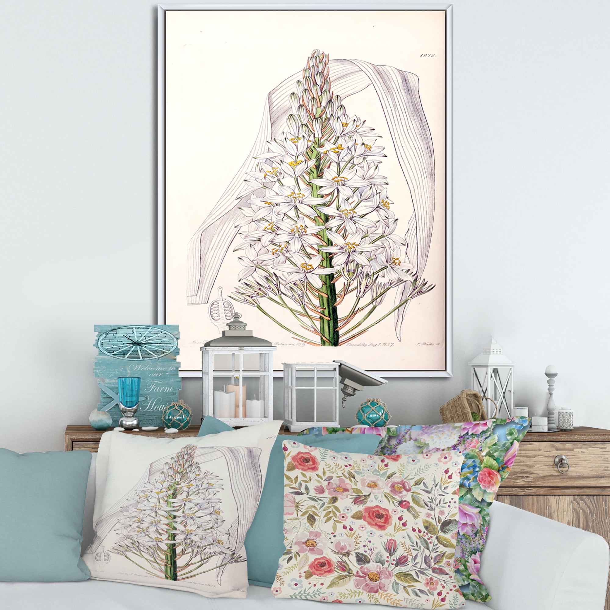 Designart 'White Vintage Orchid I' Traditional Framed Canvas Wall Art Print