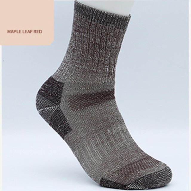 Men's Socks Wicking Sweat Breathable Casual Sports Mid Tube Socks
