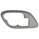 thumbnail image 1 of BISEL MANIJA INT CHEV PU / SUBUBAN / BLAZER / YUKON / TAHOE / ESCALADE 94-98 / KODIAK 02-09 GRIS IZQUIERDO/PILOTO, 1 of 3