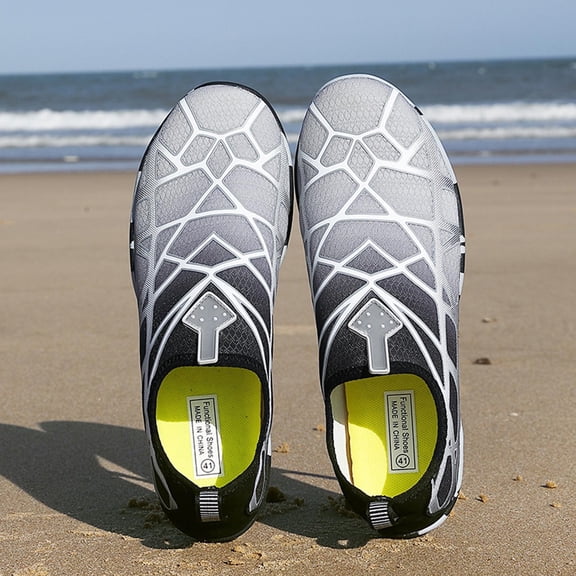 Xucatan Women's Barefoot Water Shoes, Quick Dry Five Toe Aquatic Socks with Drainage Holes, Non Slip Gripper Sole for Beach Diving, Versatile Summer Outdoor Footwear Gift