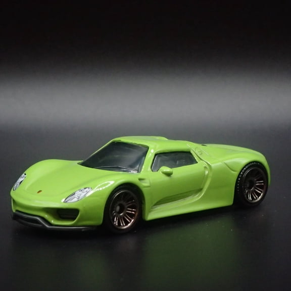Open Box 2013-2015 PORSCHE 918 SPYDER SUPER CAR RARE 1:64 SCALE DIORAMA DIECAST MODEL CAR