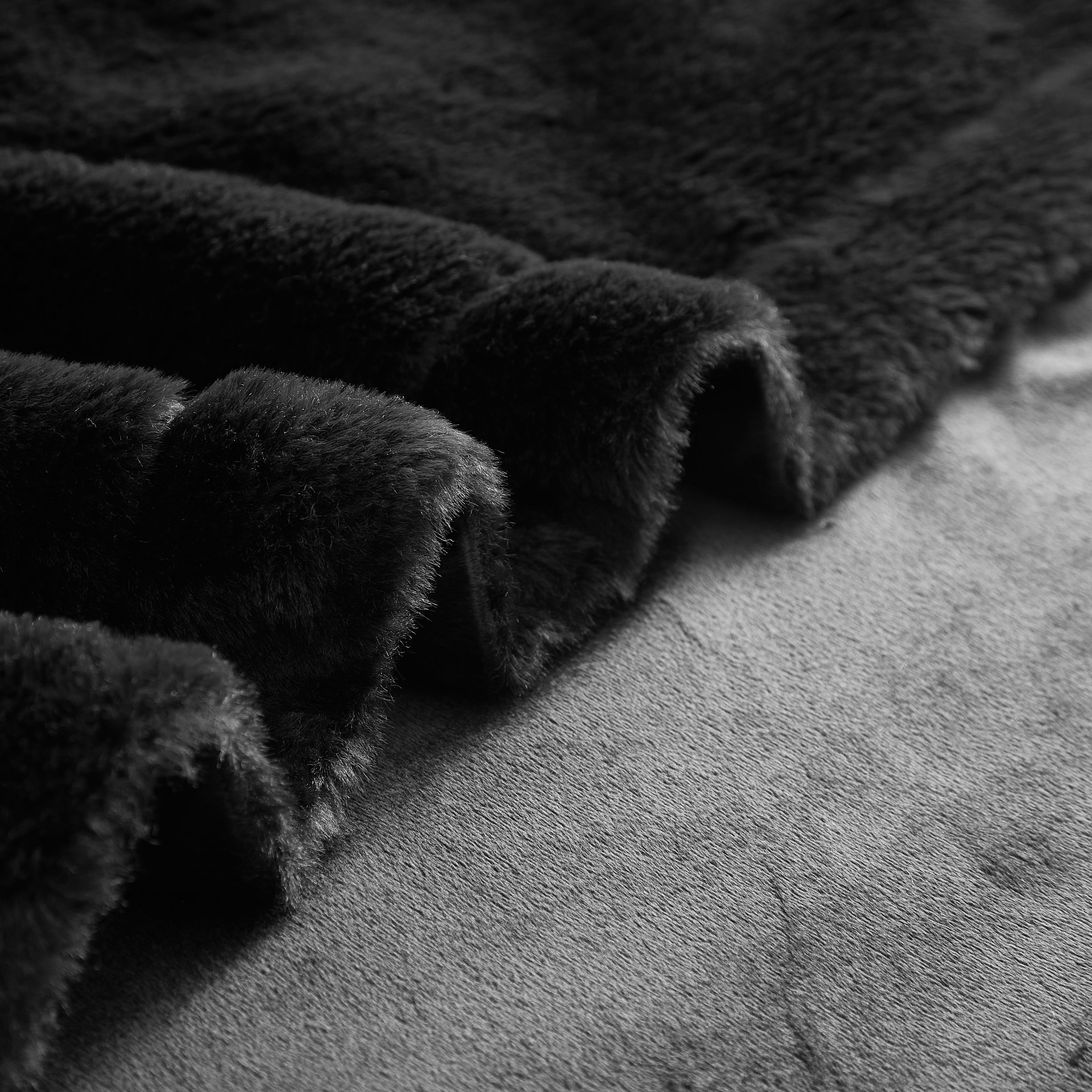 Mainstays Cozy Faux Fur Super Soft luxury Blanket, Full/Queen, Rich Black