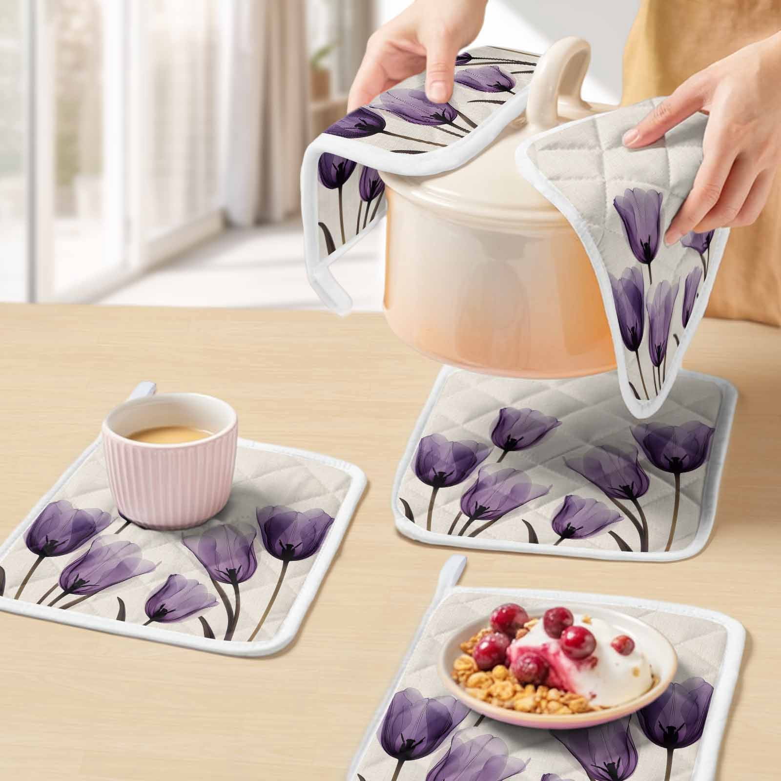 Purple Tulip Flower Pot Holders for Kitchen Heatproof Potholder, 2 Pack Aesthetics Farmhouse Floral Plant Hot Pads Multipurpose Oven Pads Cloth Potholders Trivet for Cooking and Baking