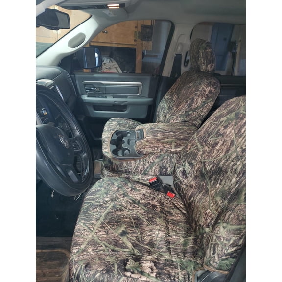 DG28 2013-2019 and 2020-2025 Classic Body Dodge Ram 1500-3500 Crew Cab Front and Back Seat Covers. Front 40/20/40 split bench seat with Opening 20 section seat bottom and Opening console with 3 cup h