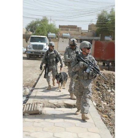 Canvas Print U.S. Army soldiers attached to 4th Battalion, 6th Infantry Regiment, 4th Brigade Combat Team, 1st Ar Stretched Canvas 10 x