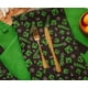 thumbnail image 4 of Set de cocina Ukonic Minecraft Green Creeper con delantal y toallas, 4 of 7