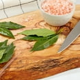 thumbnail image 2 of Fresh Organic Bay Leaves, 0.25 oz Clamshell, 2 of 3
