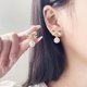thumbnail image 4 of Pendientes de lazo dorados para mujer, pendientes de lazo de moda, bonitos pendientes con lazo, joyería de lazo, regalos para niñas adolescentes, 4 of 4