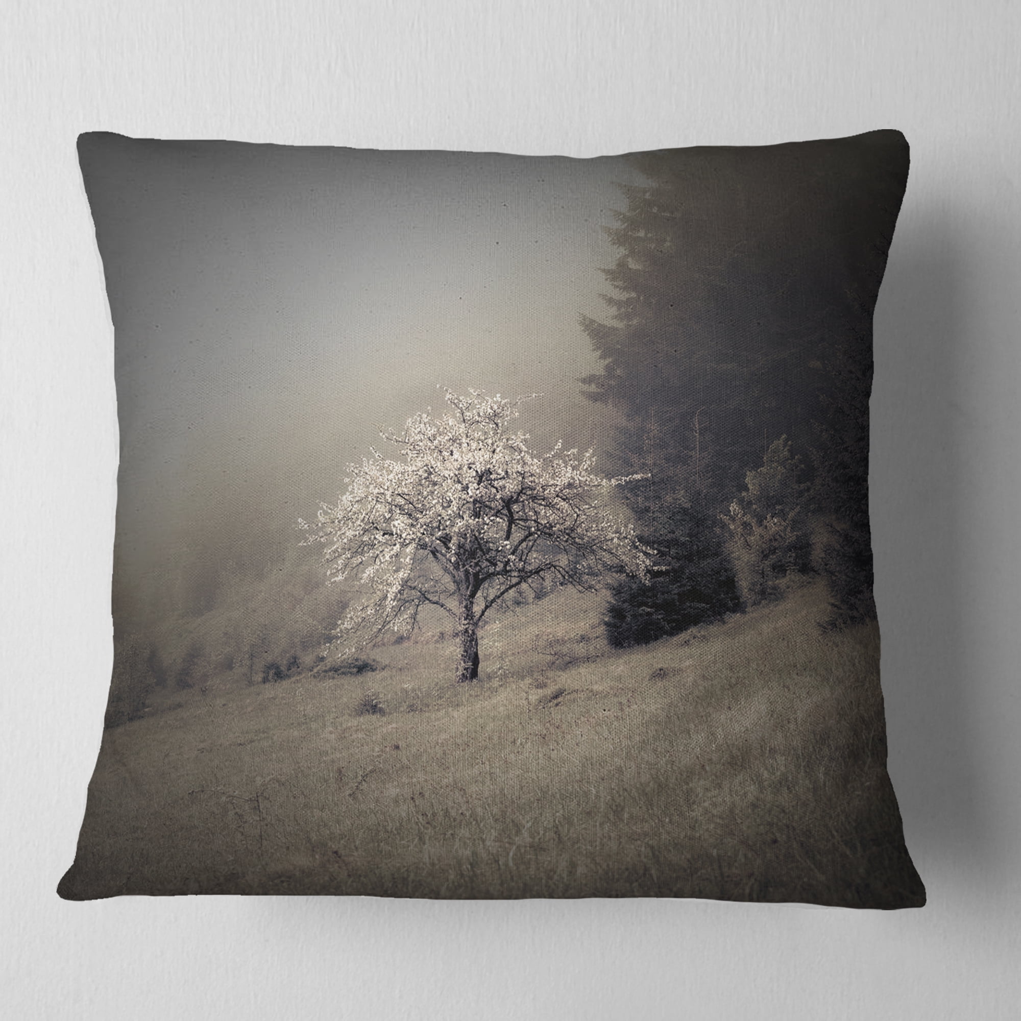 Designart Apple Tree Vintage Style - Landscape Photo Throw Pillow - 18x18