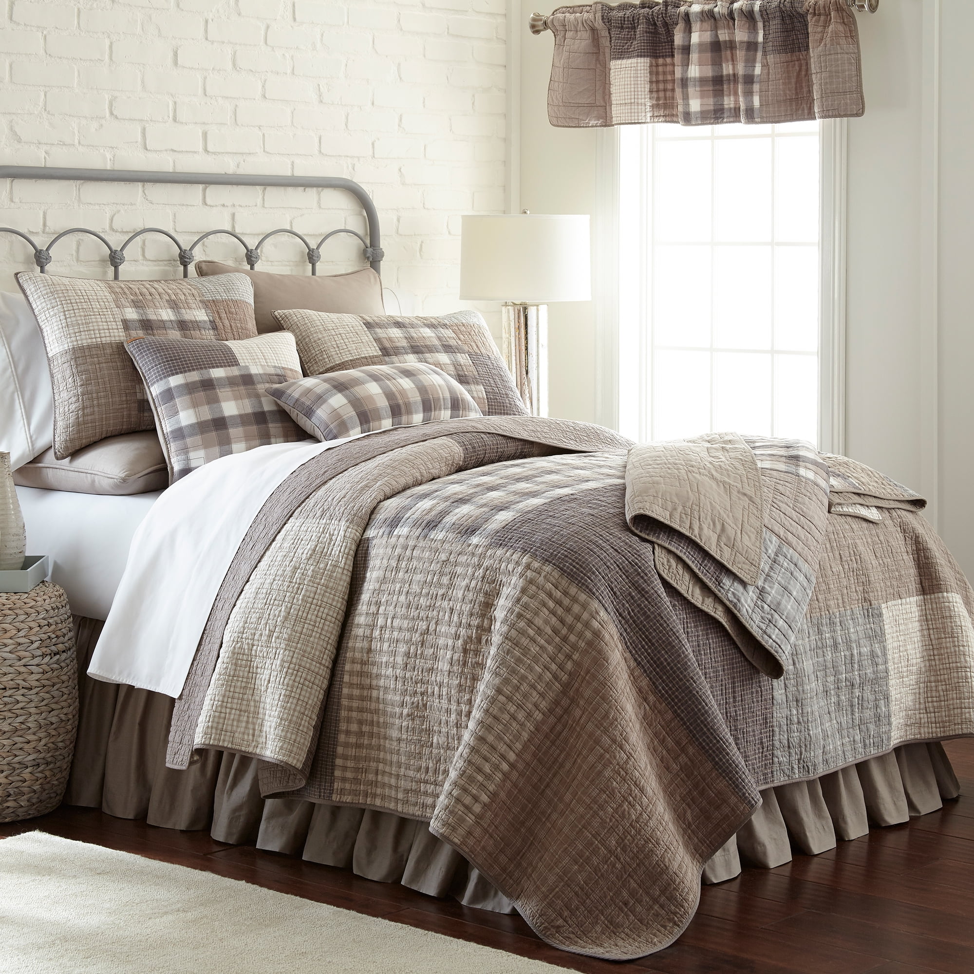 Donna Sharp Smoky Square Neutral Patchwork Pieced Cotton King Quilt