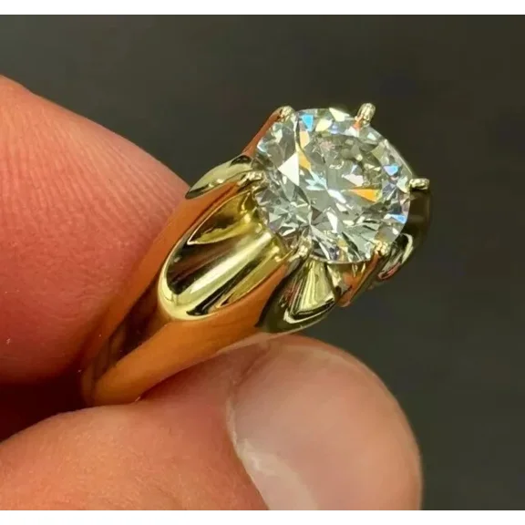 Solitaire Engagemnet Men's Ring 2Ct Round Cut Simulated Diamond Men's Wedding Ring 14K Yellow Gold Plated Silver