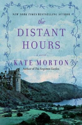 Pre-Owned The Distant Hours: A Novel (Hardcover) 1439152780 9781439152782