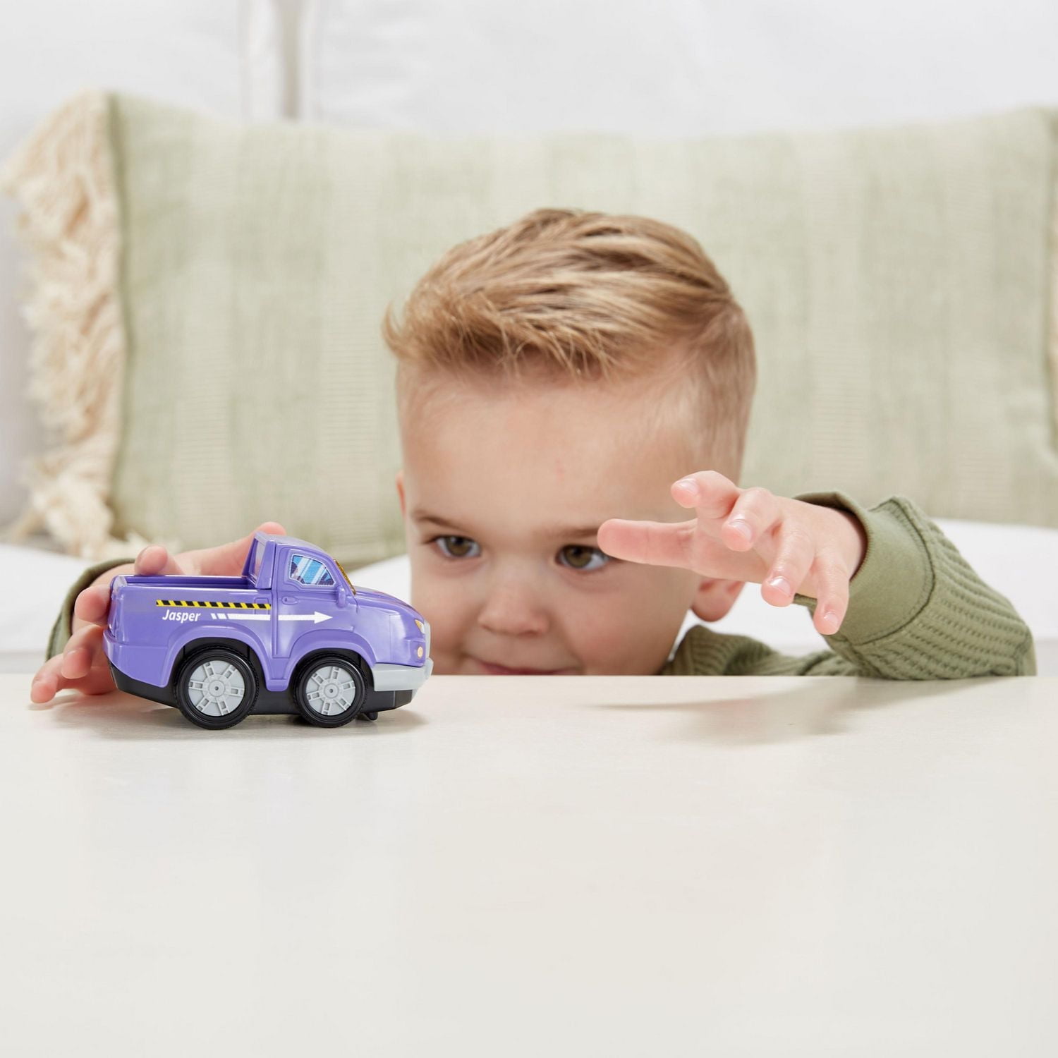 VTech Go! Go! Smart Wheels® Tough Truck First Toy Car for Toddlers- French Version, 1-5 Years