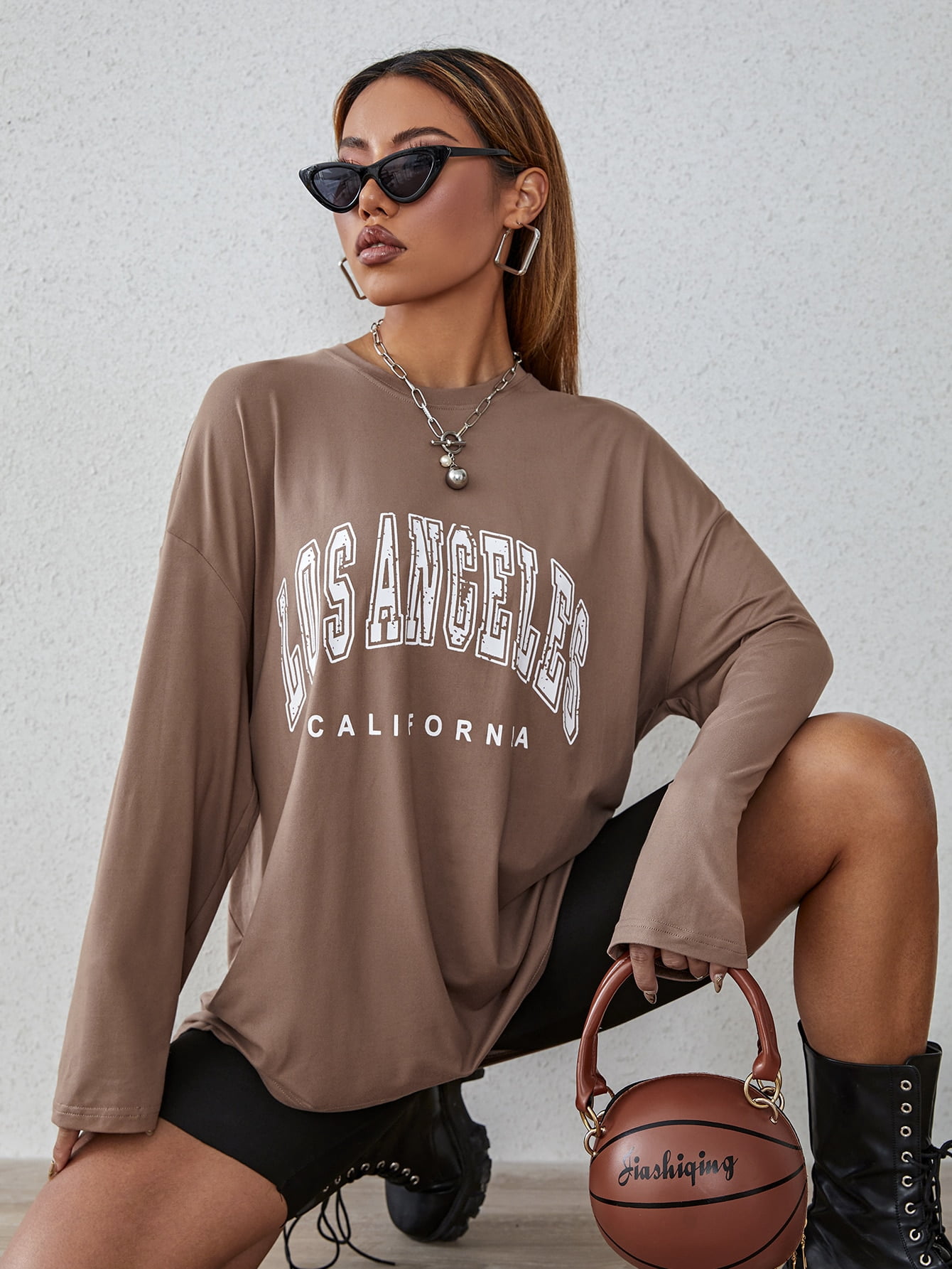 Mocha Brown Women's Letter Graphic Drop 