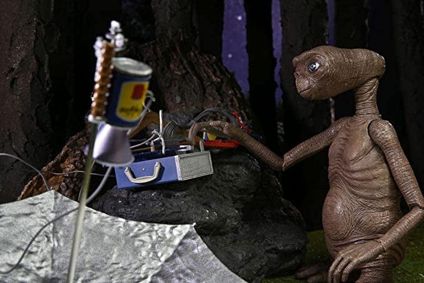 楽天市場】NECA☆universal studio☆E.T.☆映画E.T.☆イーティー