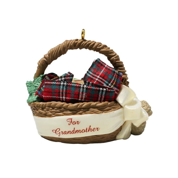 Hallmark Ornament: 1994 Grandmother | QX5673