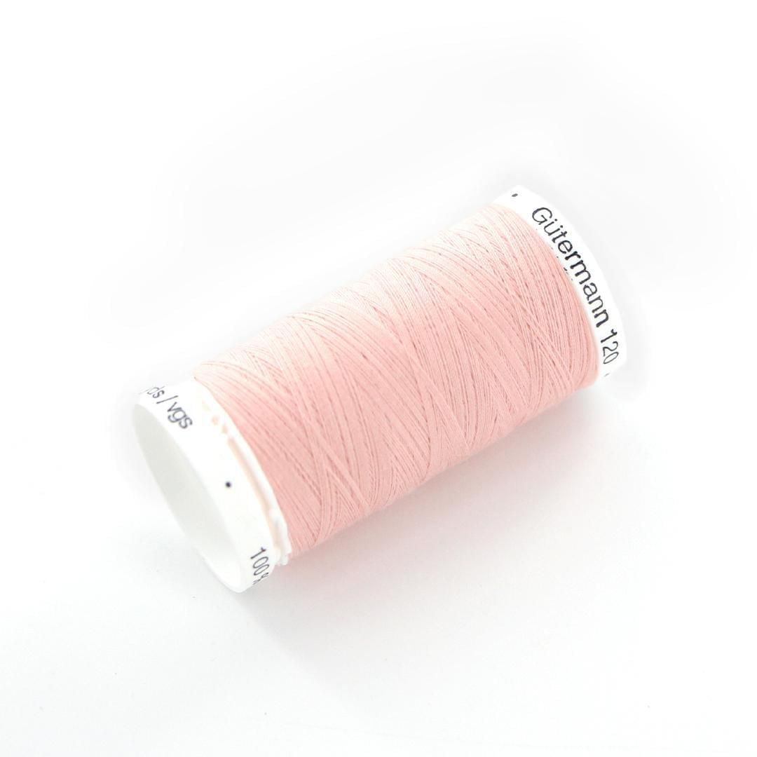 Gutermann 120 100% Polyester All Purpose Thread, 274 m / 300 yds