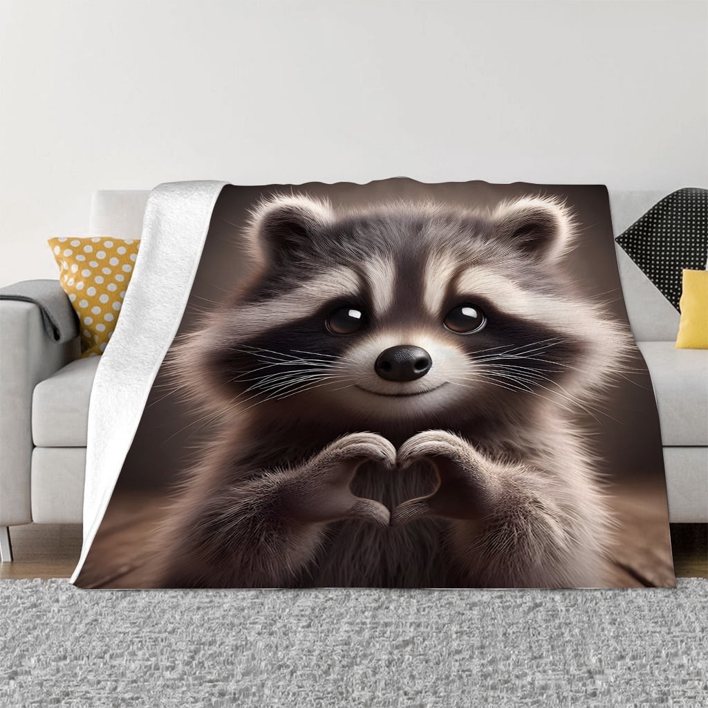 Super Soft Raccoon Heart Design Flannel Blanket - Cozy All-Season Throw for Sofa, Bed & Naps, Contemporary Style Mixed Colors