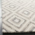 thumbnail image 3 of SAFAVIEH Micro-Loop Steve Geometric Diamonds Wool Area Rug, Grey/Ivory, 5' x 8', 3 of 7