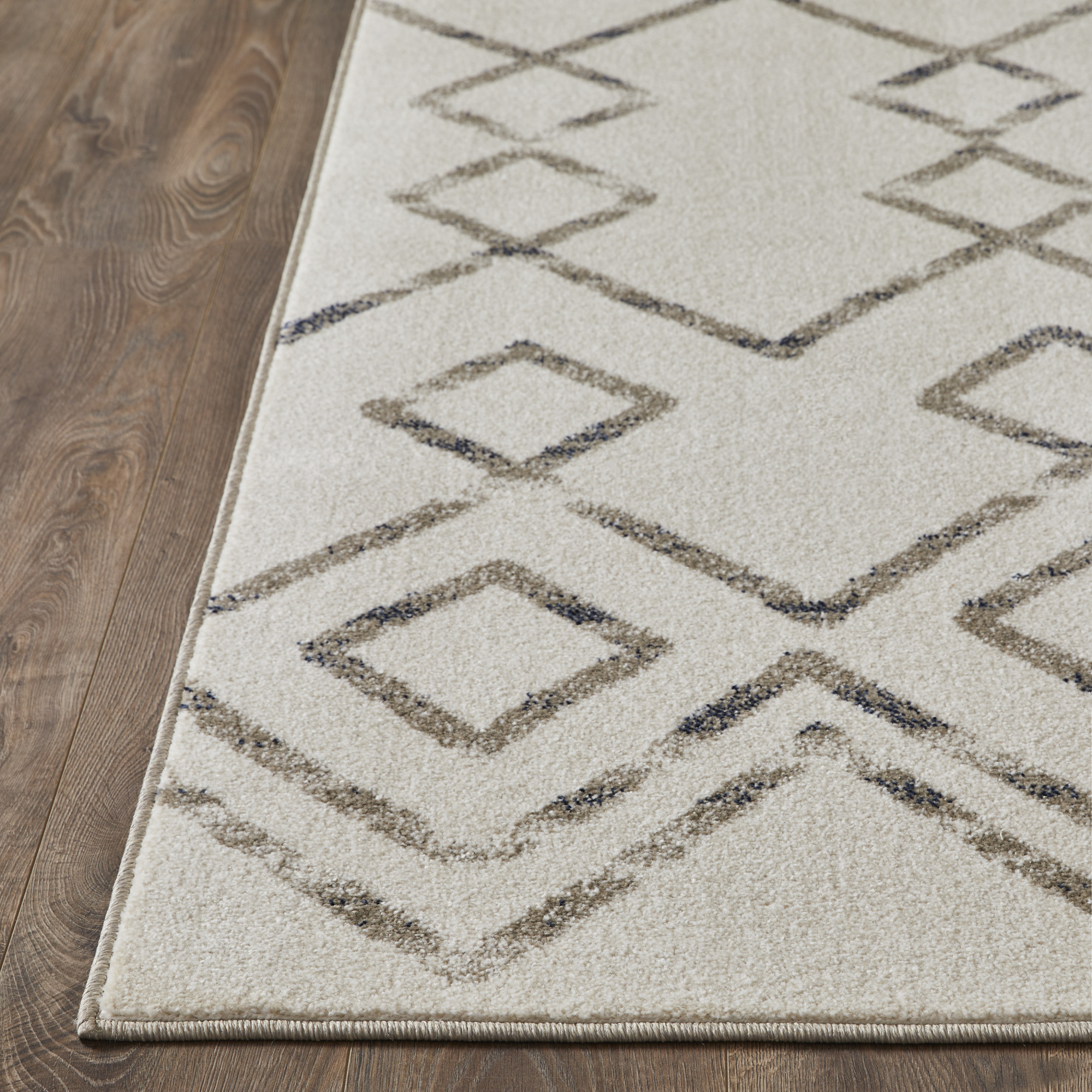Loomaknoti Taytum Rocey 5' x 7' Ivory Geometric Indoor Area Rug