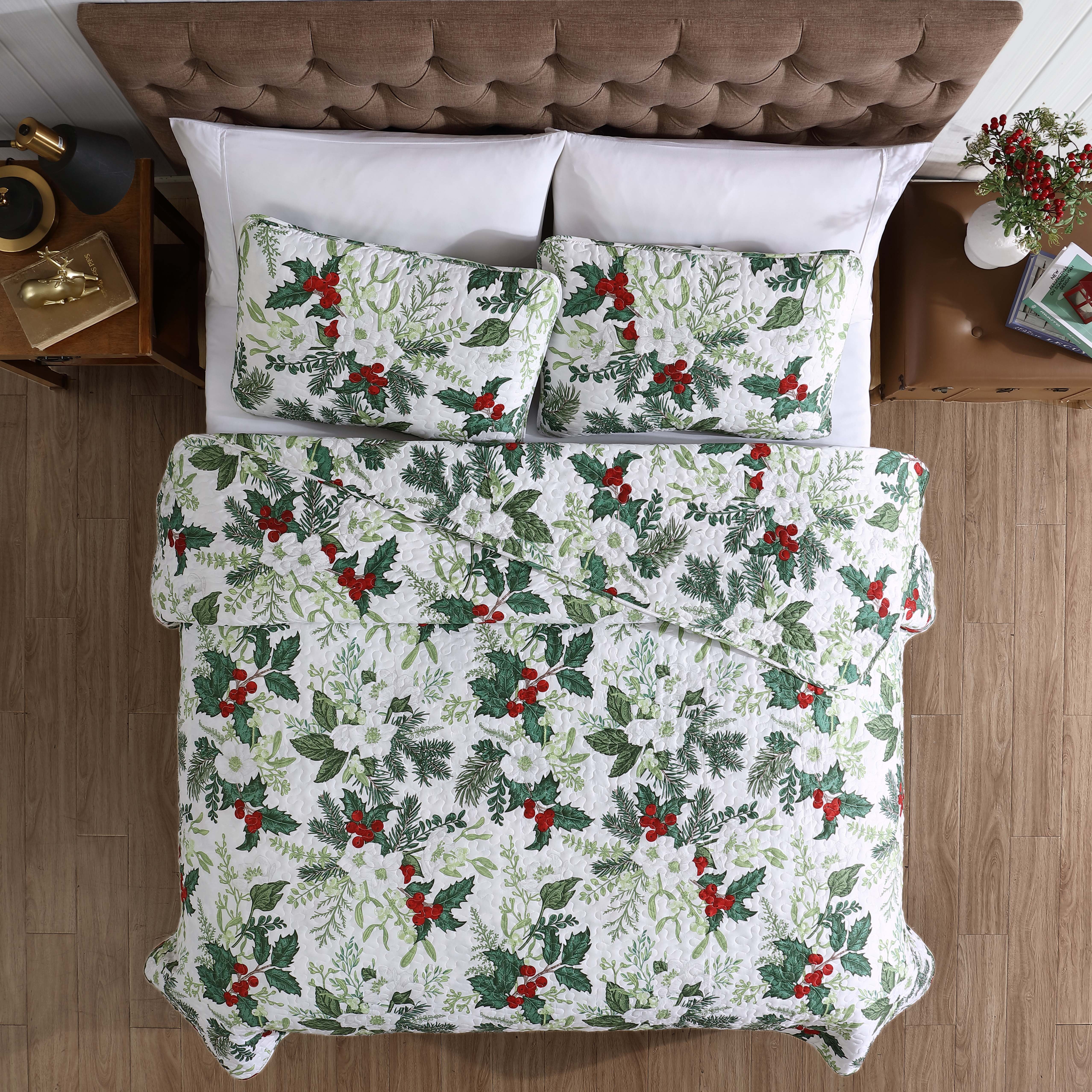 Beatrice Home Fashions, Holiday 3PC Quilt Set, King, Green Bouquet
