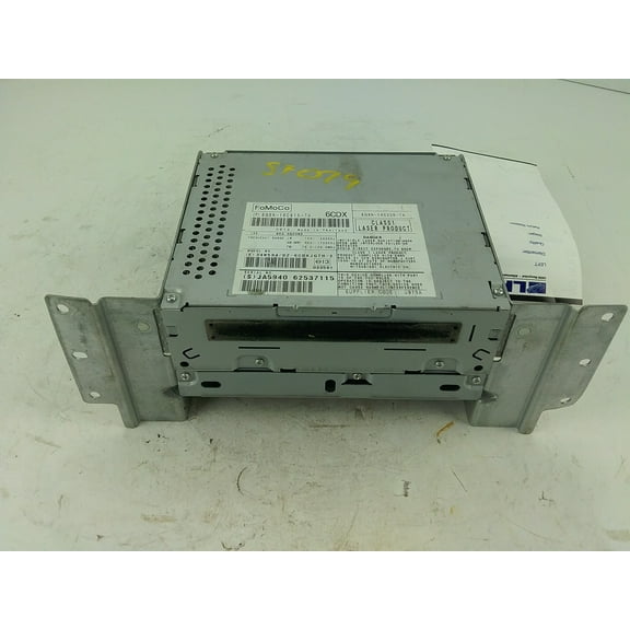 Pre-Owned 08 09 10 11 12 Land Rover LR2 AM FM 6CD Radio Receiver OEM - Verify Specific Vehicle Fitment In Description - (Good)