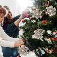 thumbnail image 5 of FloreceBien Adornos navideños colgantes de madera para decoración de la pared del hogar del árbol de Navidad, copo de nieve de Navidad, 5 of 5