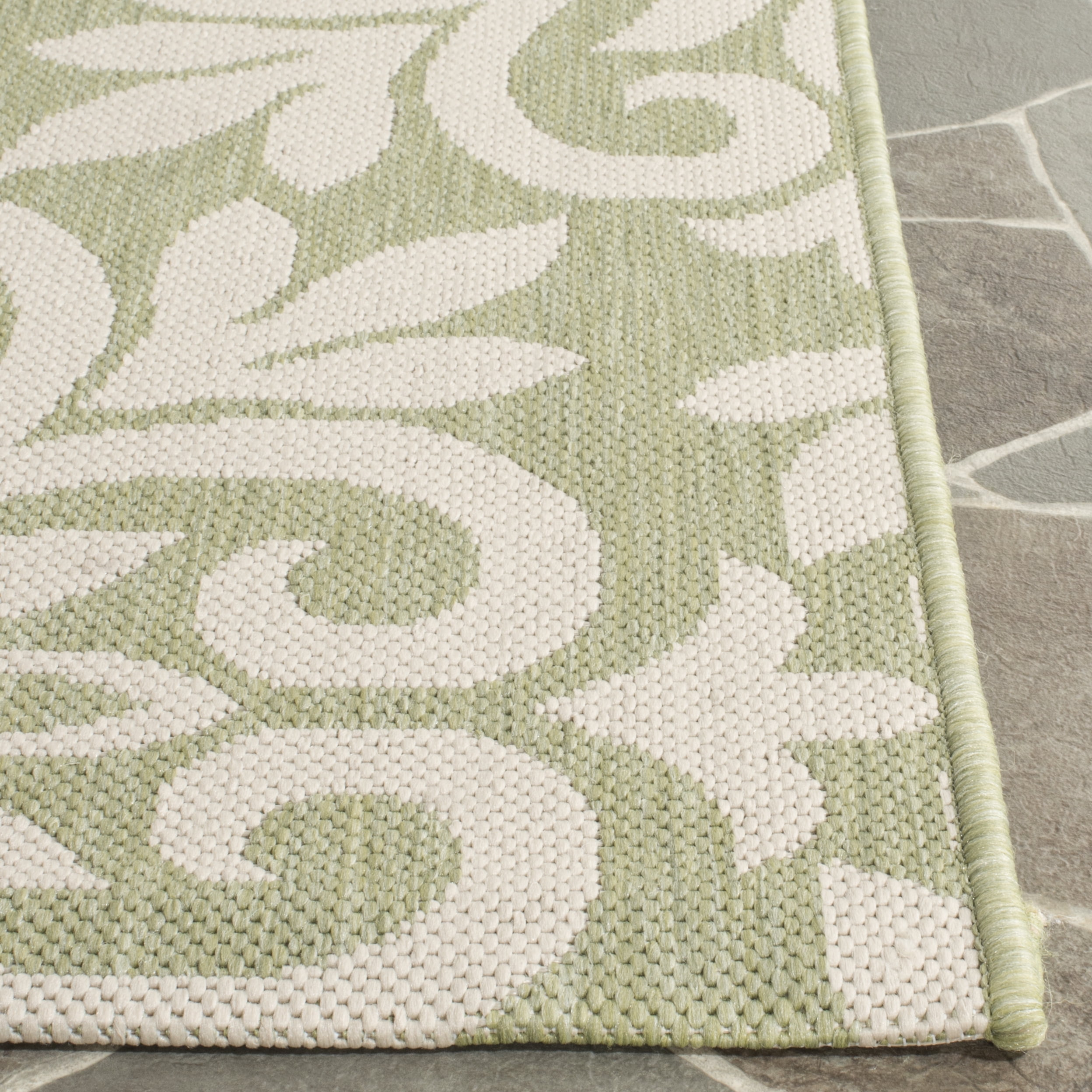 Safavieh Martha Stewart Tris Bloomfield Floral Indoor/Outdoor Area Rug