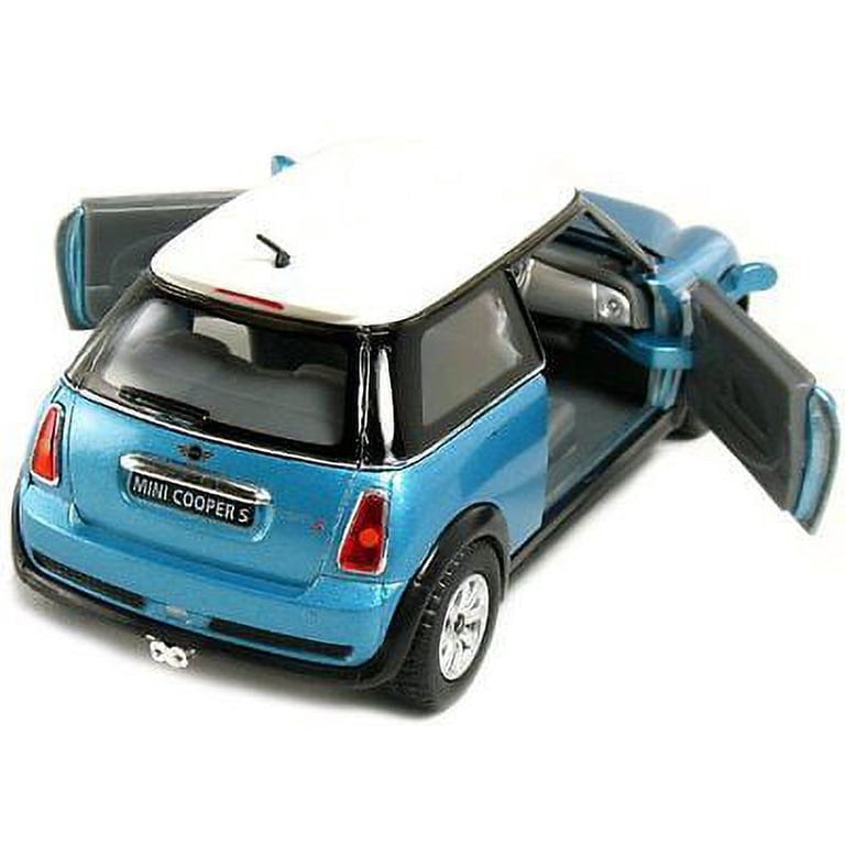Kinsmart Set of 4: 5