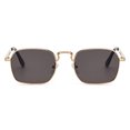 thumbnail image 5 of Nuevas gafas de sol cuadradas ovaladas de Metal, gafas de sol Retro a la moda para hombres y mujeres, gafas personalizadas resistentes a los rayos UV, diseño de lujo Uv400 ﻿, 5 of 5