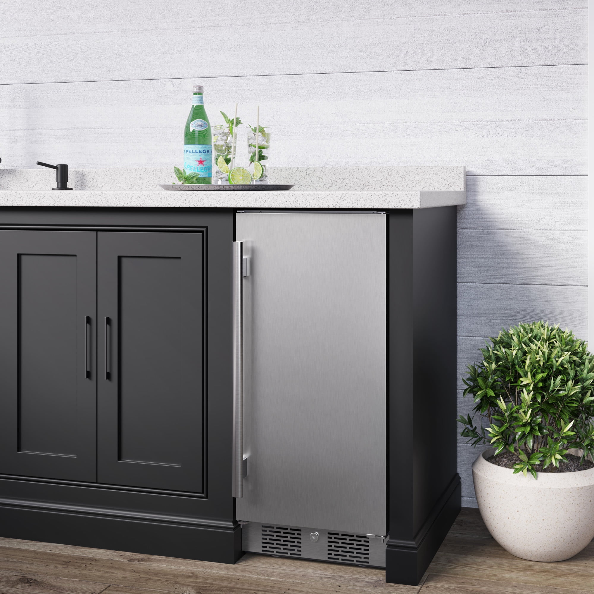 Avallon Afr152odrh 15" Wide 3.3 Cu. Ft. Outdoor Compact Refrigerator - Stainless Steel