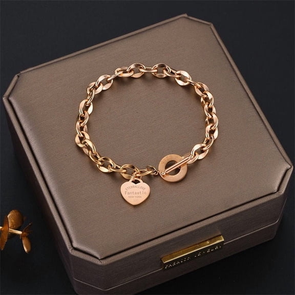 Heart-shaped Stainless Steel Heart-shaped Bracelet Light Luxury Ornament
