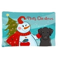 thumbnail image 1 of Carolines Treasures BB1855PILLOWCASE Snowman avec Black Labrador Taie d'Oreiller en Tissu Standard, 1 of 2