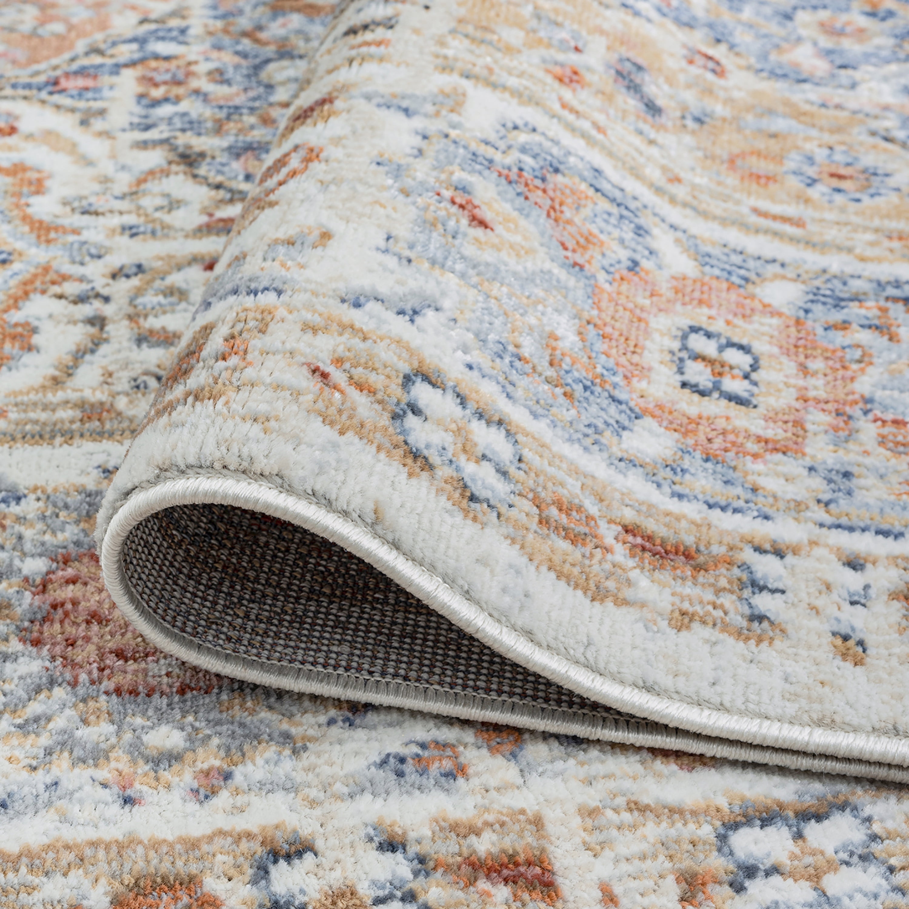 Allure Traditional 5' x 7' Cream and Gray Polypropylene Indoor Area Rug