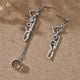 thumbnail image 5 of Pendientes Colgantes onlyliua en Calavera y borlas Clip para la oreja joyas mujer, 5 of 7
