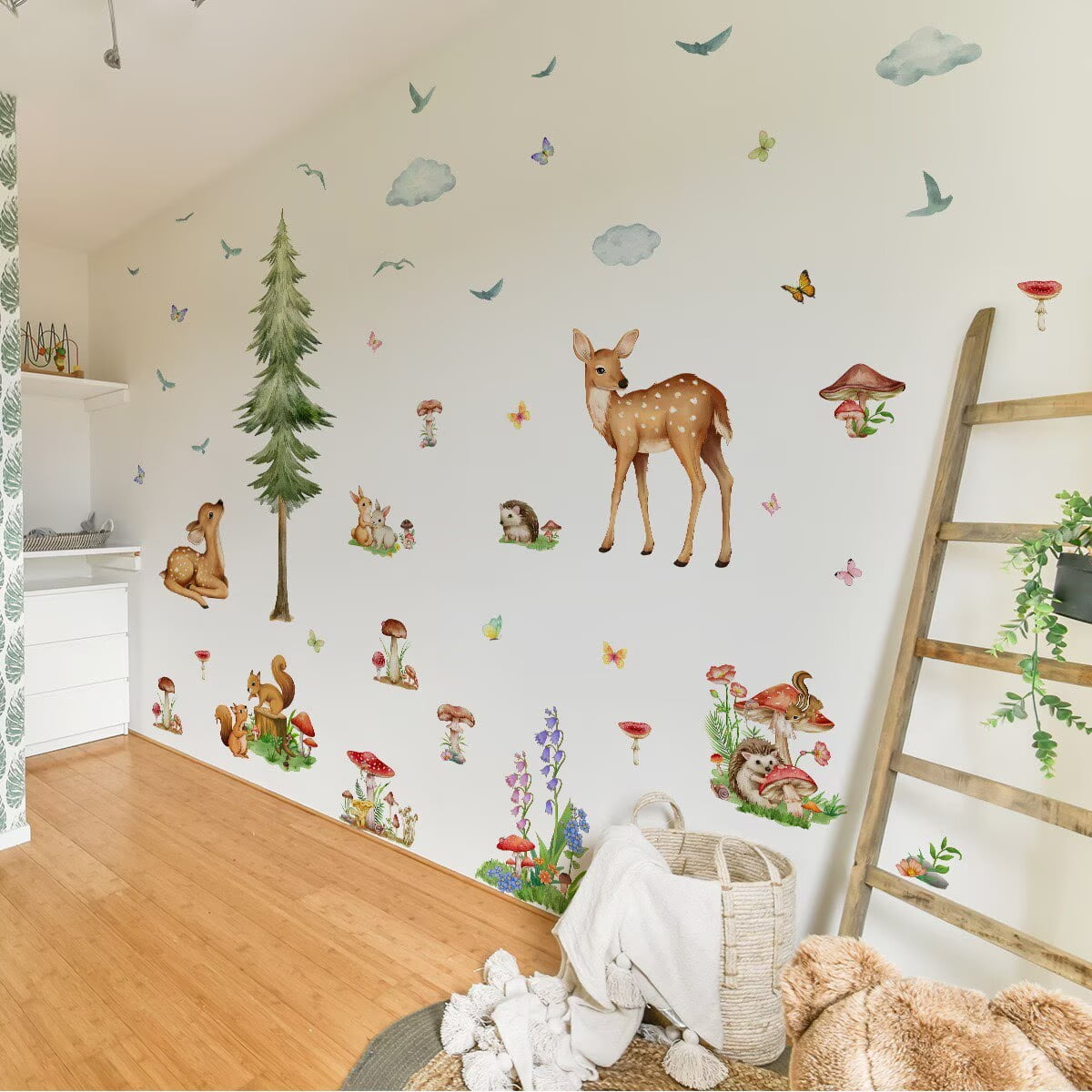Jungle Animals Wall Decals Safari Cartoon Animals Stickers Watercolor Tree Animal Wall Stickers, Nursery Woodland Decor Bear Deer Forest Animal Decal for Bedroom Playroom Room Daycare Decor