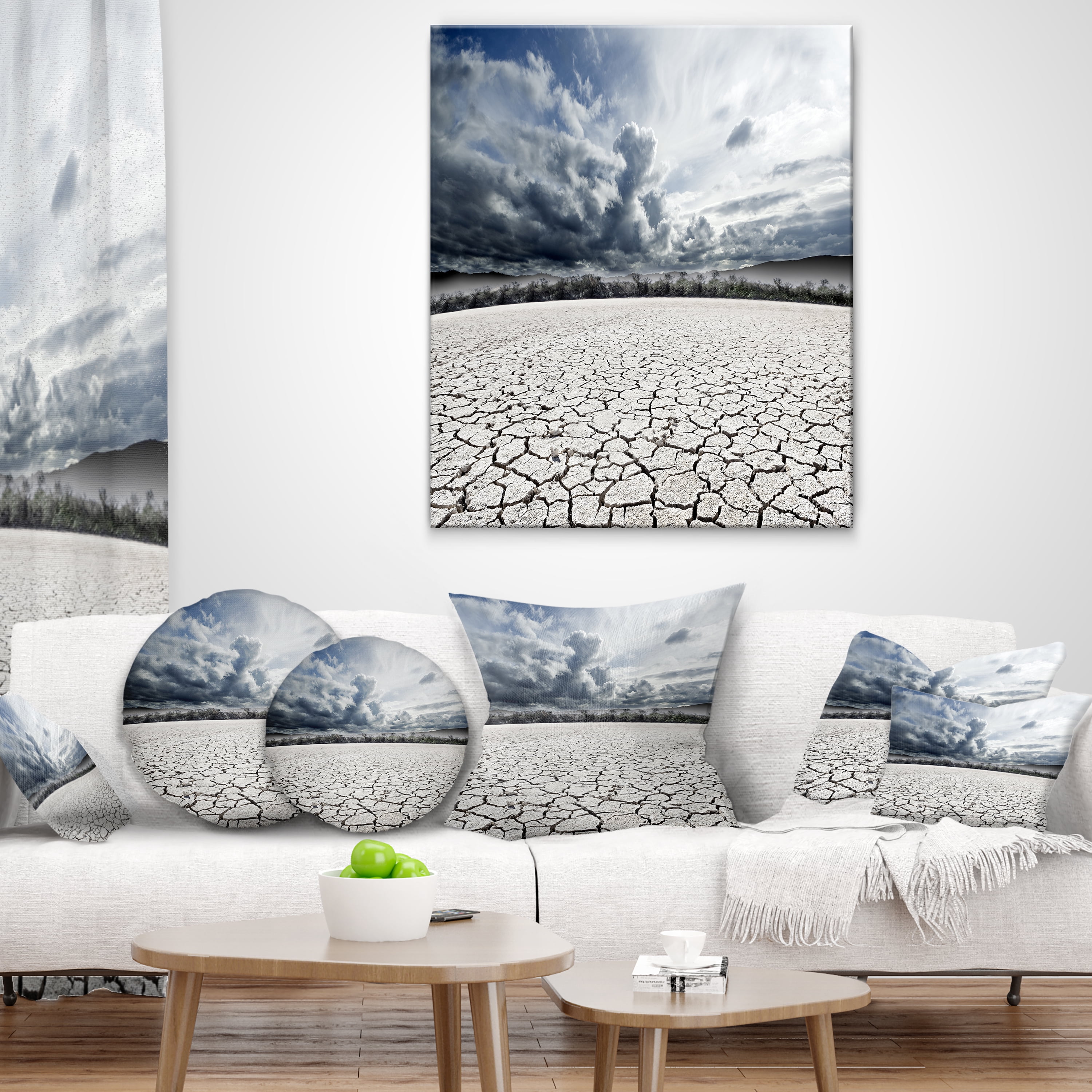 Designart Desert Dreamscape - Landscape Photo Throw Pillow - 12x20
