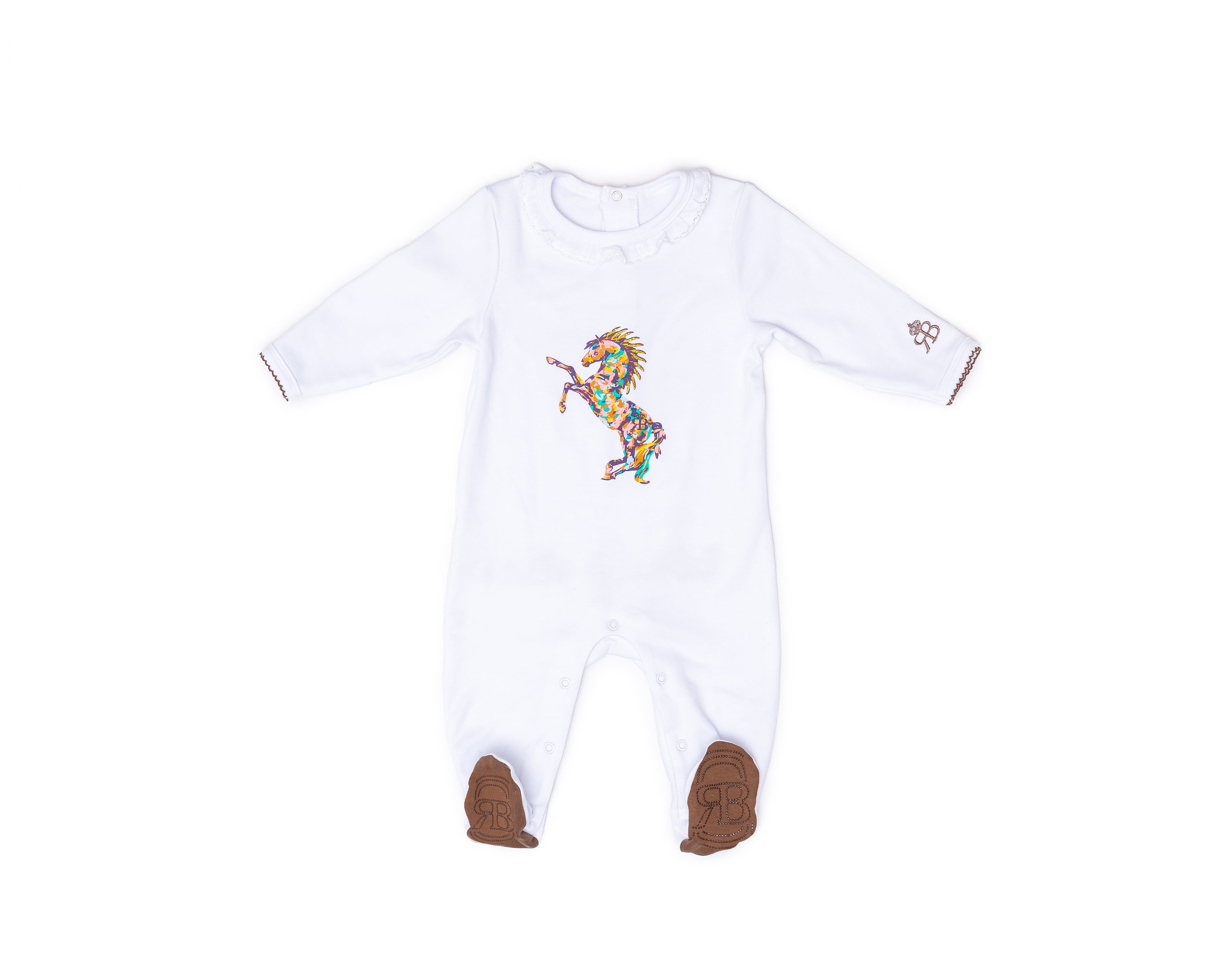 Up To 1 Month ~ Up To 10 Lbs ~ Peter Rabbit And Heart  Designed Cream Sleepsuit